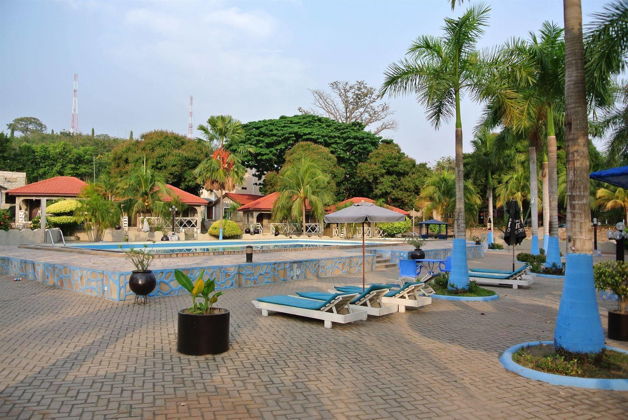Akosombo Continental Hotel Exterior foto
